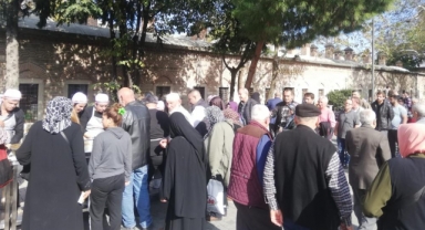 Bursa'da et dürüm izdihamı