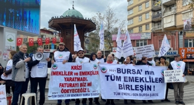 Bursa'da Tüm Emekliler Sendikası meydanlara indi
