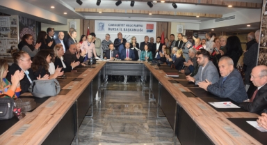 CHP'de coşkulu üye katılım töreni