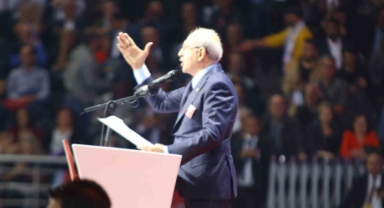 CHP Lideri Kılıçdaroğlu: “Sırtımdaki hançerlerle seçime girmek zorunda kaldım”