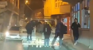 Çocukların tehlikeli yolcuğu kamerada
