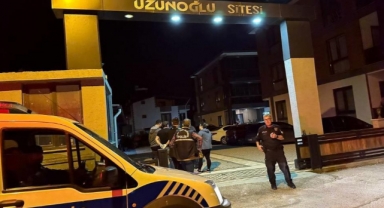 Evden kötü kokular geliyordu, ceset bulundu