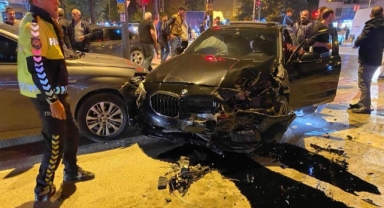 İnegöl'de zincirleme kaza: 3 yaralı