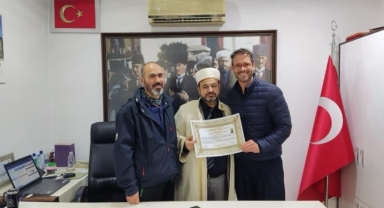 İtalyan Salvatore Bursa'da Müslüman oldu