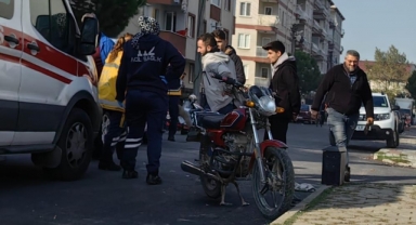 Kaza geçiren motosikletli acısını unutup bilgisayarını sordu