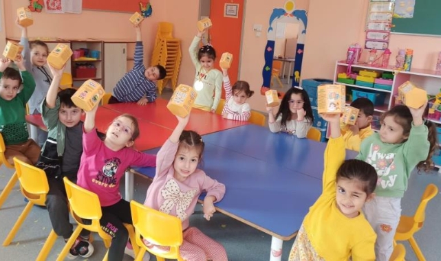 Kitap fuarı öncesi öğrencilere 27 bin kumbara dağıtıldı