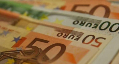 Serbest piyasada döviz fiyatları 