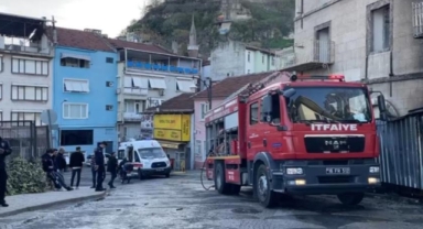 153 yıllık tarihi mekandaki yangında facia