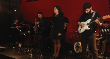 Genç şarkıcı Bilge Su performansıyla tam not aldı