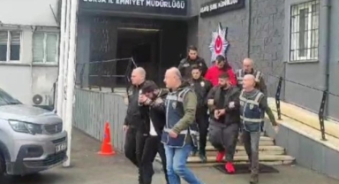 Kadınlara zorla fuhuş yaptıran fuhuş çetesi çökertildi