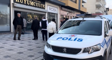 Kar maskeli, silahlı kuyumcu soygunu