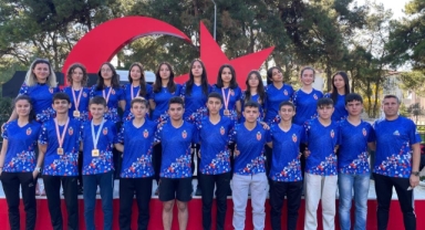 Oryantiring sporcular şehitler anısına yarıştı