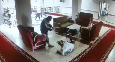 Samsun'da huzurevinde bastonlu kavga: 1 ölü