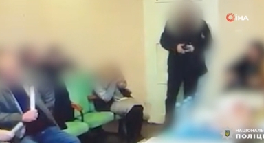 Ukrayna'da milletvekili toplantıda 3 el bombası patlattı: 26 yaralı