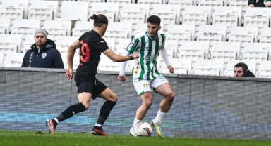 Vanspor-Bursaspor maçı pazartesi gününe ertelendi