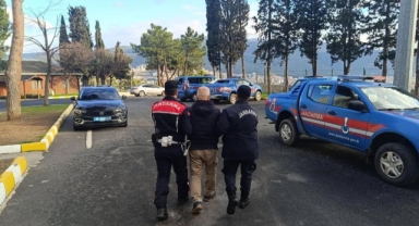 18 yıl hapis cezası olan şahıs jandarmadan kaçamadı