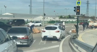 Bursa'da sürücülerden örnek davranış