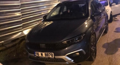 Bursa’da yağış sonrası yol çöktü