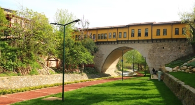 Bursa yeniden