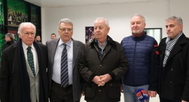 Bursaspor’da olağanüstü kongre ertelendi
