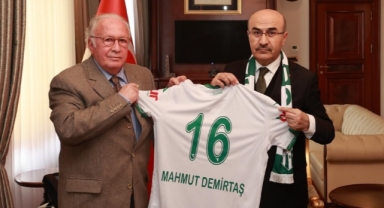 Bursaspor yönetimi,Vali Demirtaş’ı ziyaret etti