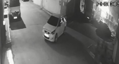 El freni çekilmeyen otomobili lodos sürdü