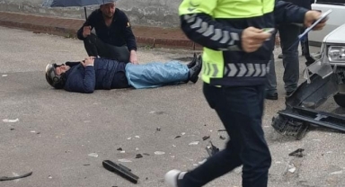 Motosiklet otomobil ile çarpıştı: 1 yaralı
