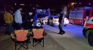 Özel halk otobüsü ile otomobil çarpıştı: 9 yaralı