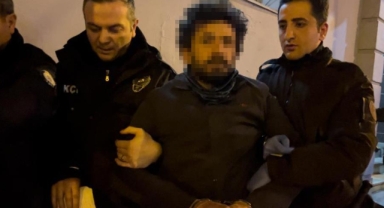 Tarihi eser kaçakçısı tarihi sokakta yakalandı