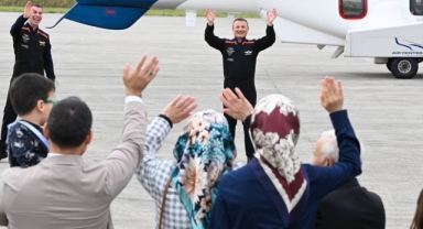 Türkiye'nin ilk uzay yolculuğuna saatler kaldı