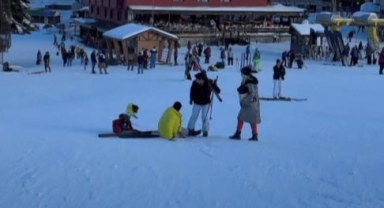 Uludağ'da kayak yapan genç pistte köpeğe çarptı