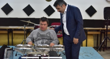 Yıldırım’da engeller aşılıyor