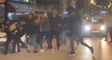 Yol verme kavgası sokağı ringe çevirdi