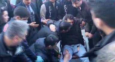 Çağlayan Adliyesi'nde polis noktasına silahlı saldırı