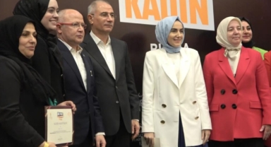 Davut Gürkan: “Siyaset bizim partimizde bir çözüm bulma sanatıdır”