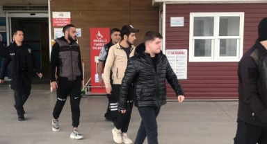 İnegöl'de 12 kaçak göçmen yakalandı