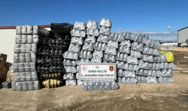Jandarmadan kaçak akaryakıtçılara operasyon