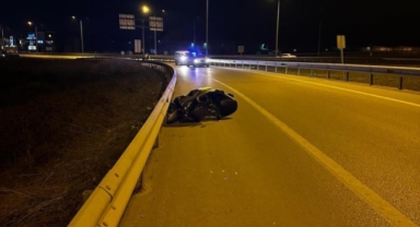 Kontrolden çıkan motosiklet 50 metre sürüklendi:1 yaralı