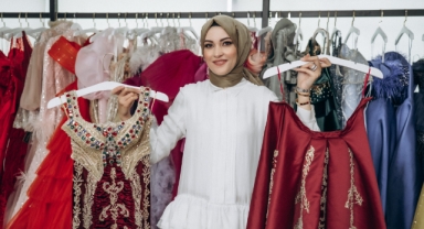 Özlem Değirmen büyük defileye hazırlanıyor
