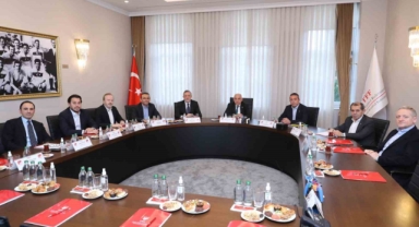 TFF Yayın ihalesi için ilk görüşmeyi yaptı