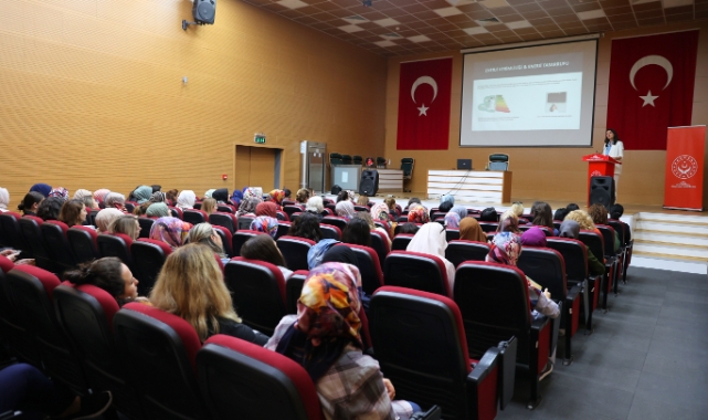 Uludağ Elektrik, tüketicilere tasarruf bilinci aşılıyor