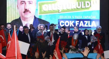 Yıldırım'da Başkan Oktay Yılmaz'a coşkulu karşılama
