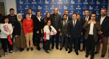 Artı Bir Üniversite Modeli’ne 'En Nitelikli Uygulama' ödülü