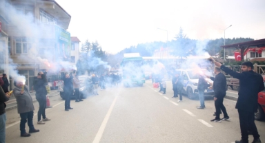 Bozbey: “Harmancık’ta yol’suzluk var”