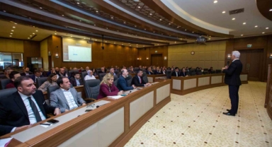 Bursa Büyükşehir personeline e-Belediye bilgi sistemi eğitimi