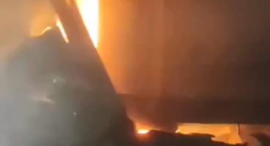 Bursa'da lüks cip tıra çarptı