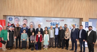 Bursa’nın kitap kurtları ödüllendirildi
