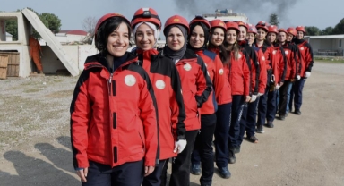 Hem belediyede çalışıyor hem hayat kurtarıyorlar