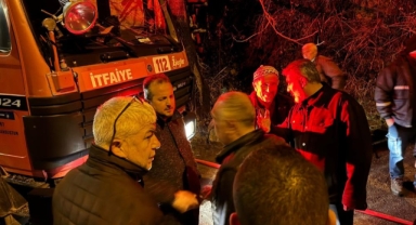 Milletvekilinin ziyareti sırasında köyde yangın çıktı