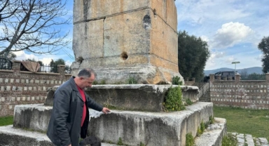 Şeftali bahçesinin tam ortasında 2 bin yıllık tarih